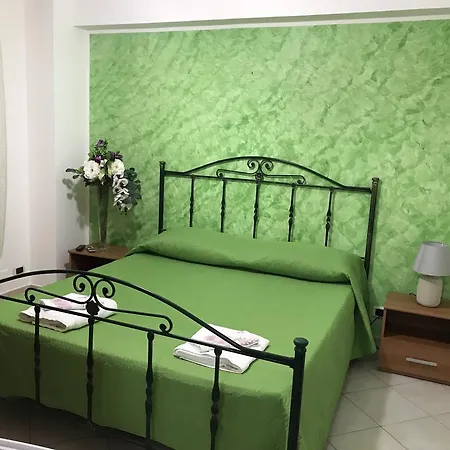 Bed & Breakfast Rosy And Roby