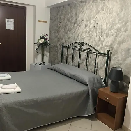 Rosy And Roby Nocleg ze śniadaniem 3*